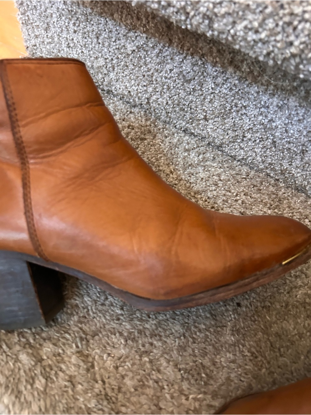 Coach Waldorf Calf Leather Boots with Gold toe and snap details. SZ 7. Luxury. - Picture 13 of 14
